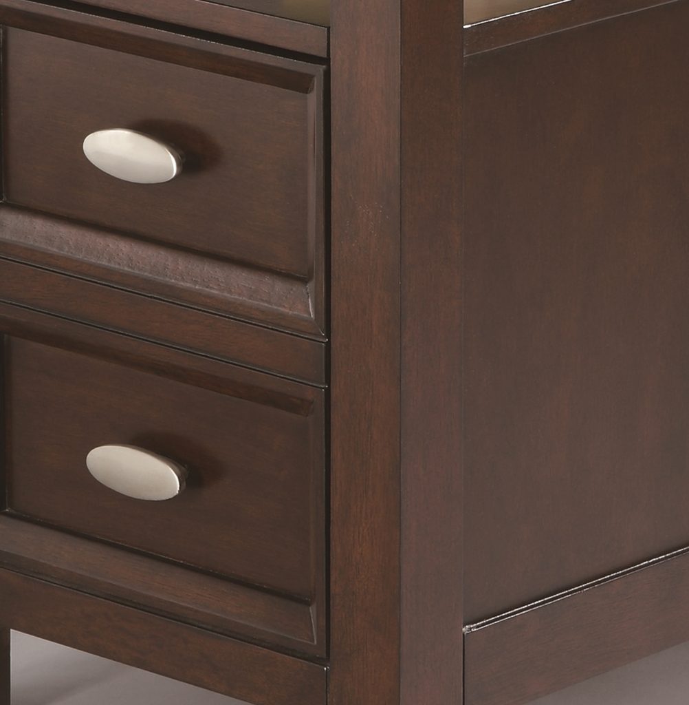 cm7204-chair-side-table-detail